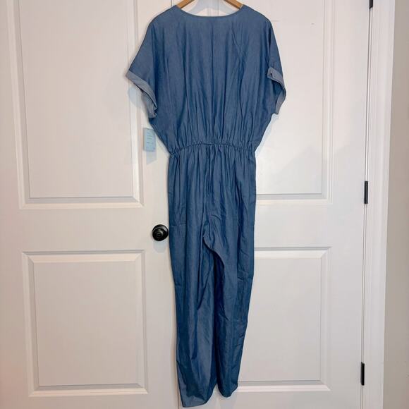 NWT No Less Than Chambray Short Sleeve Tie Waist Wide Leg Jumpsuit 3X - Picture 7 of 10